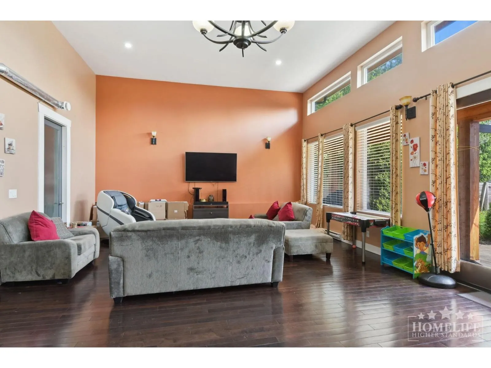 House 11860 75A AVENUE