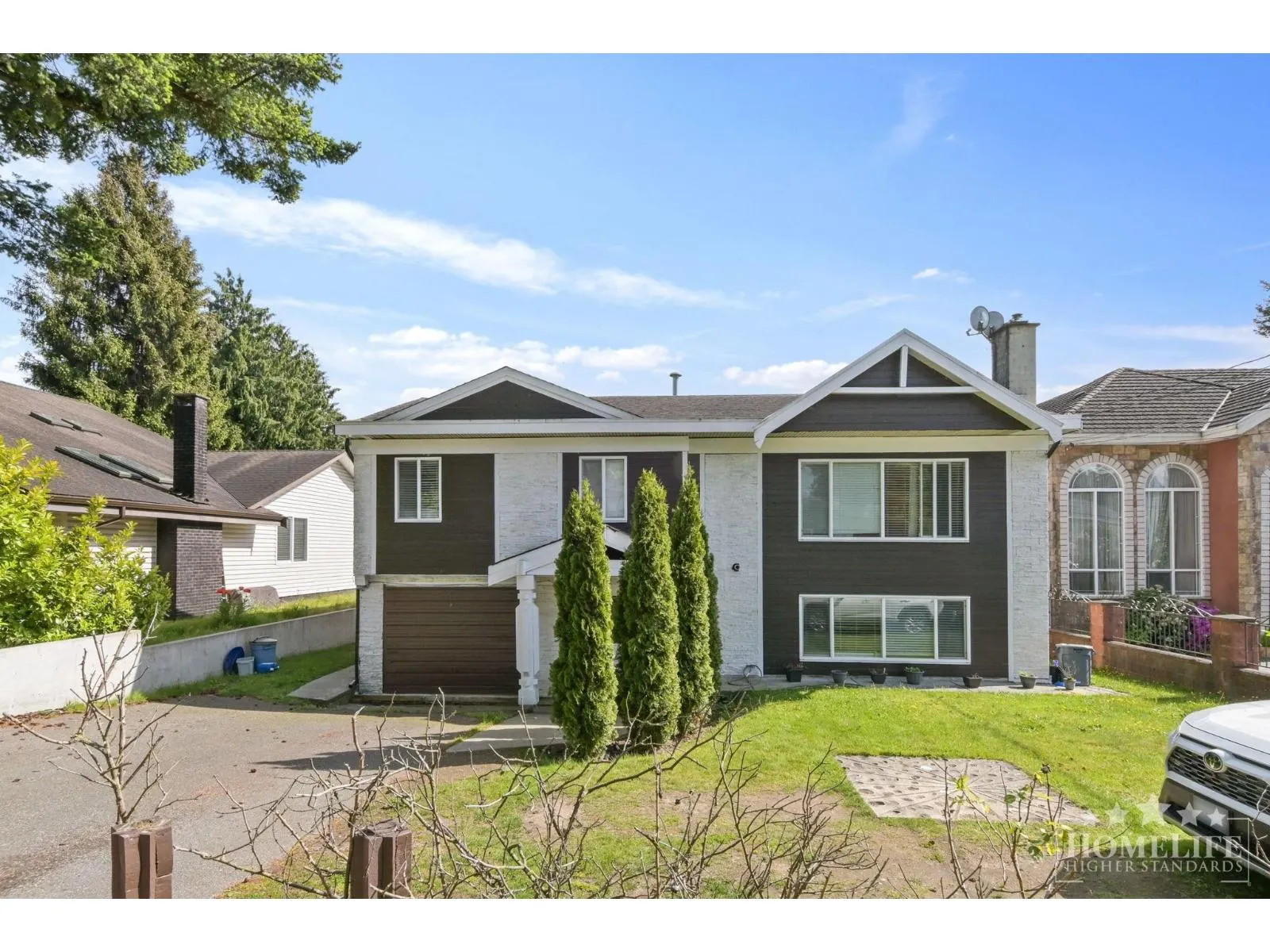House 11860 75A AVENUE
