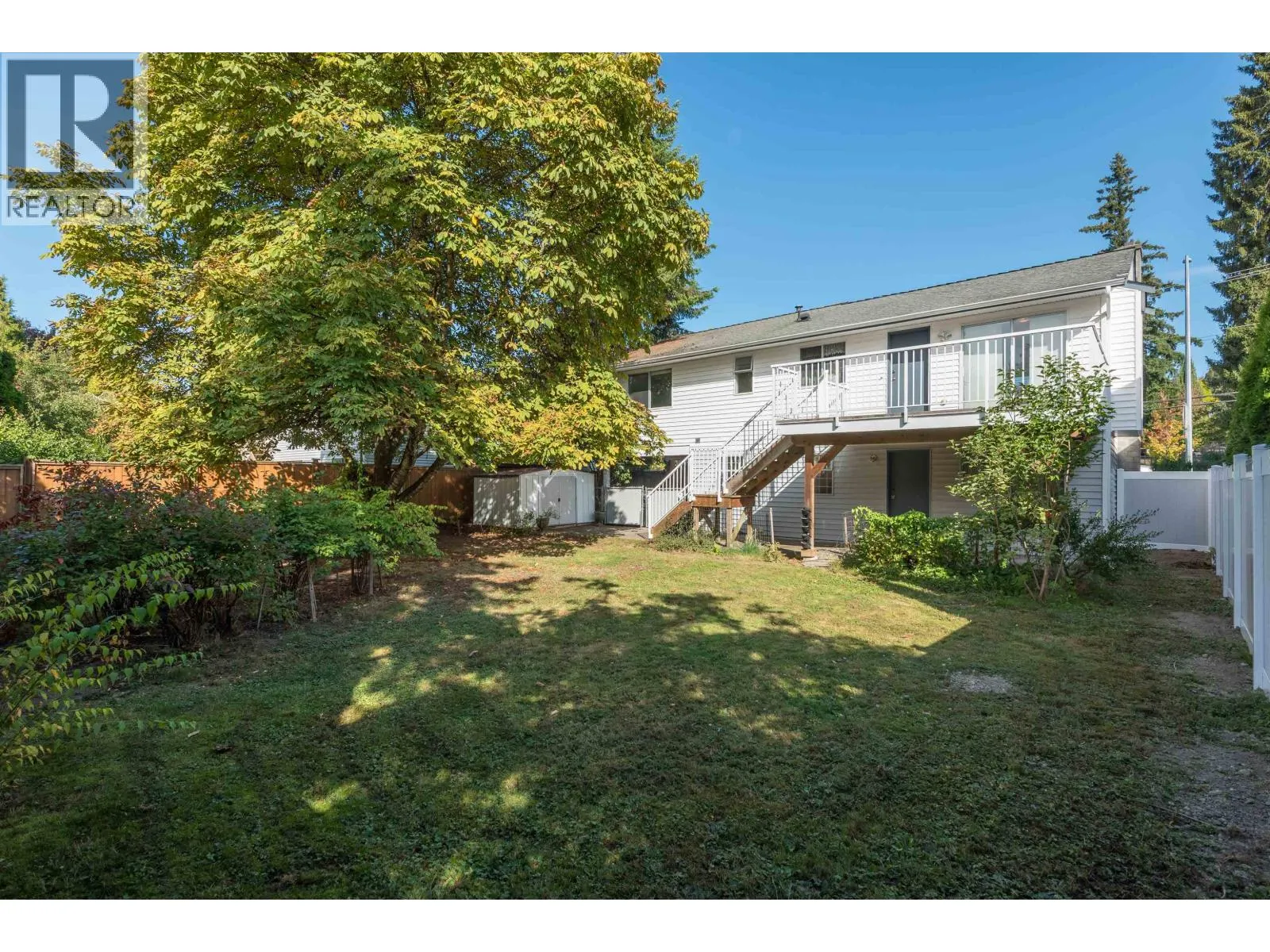 1260 VICTORIA DRIVE