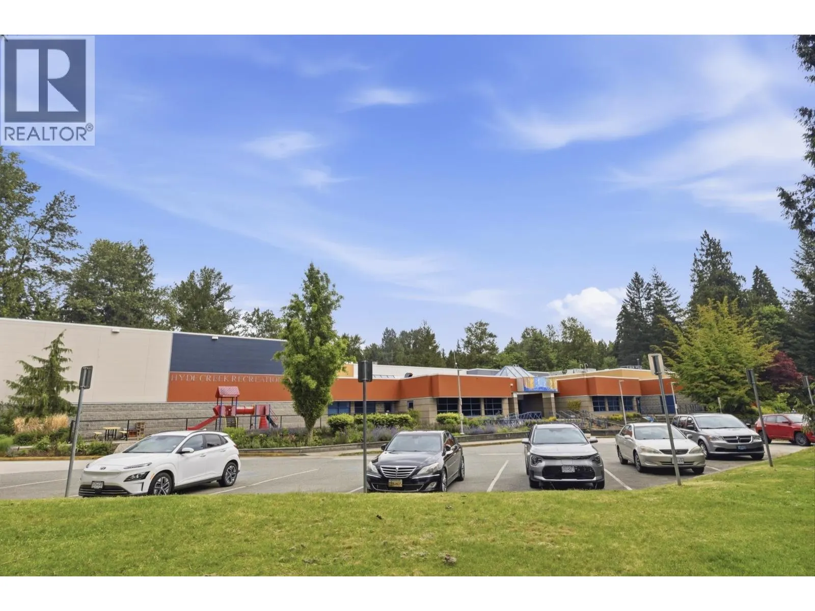4 3384 COAST MERIDIAN ROAD