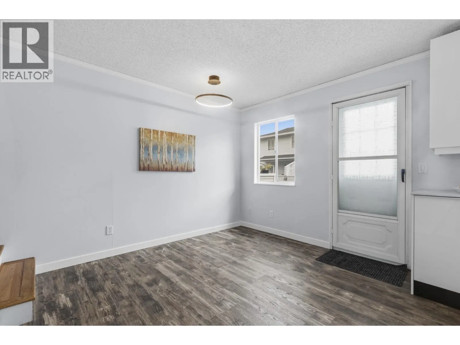 4 3384 COAST MERIDIAN ROAD