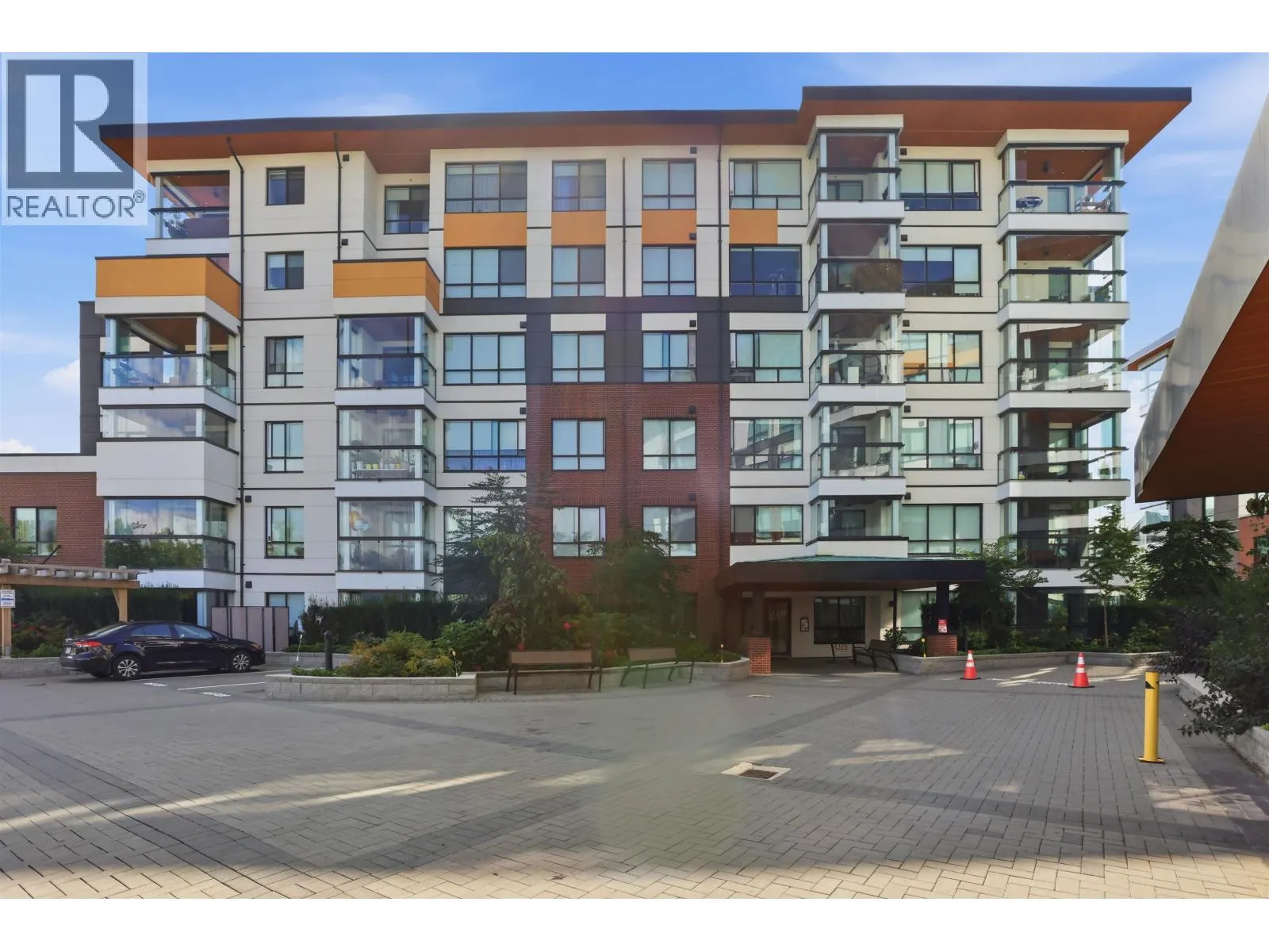 108 11639 227 STREET