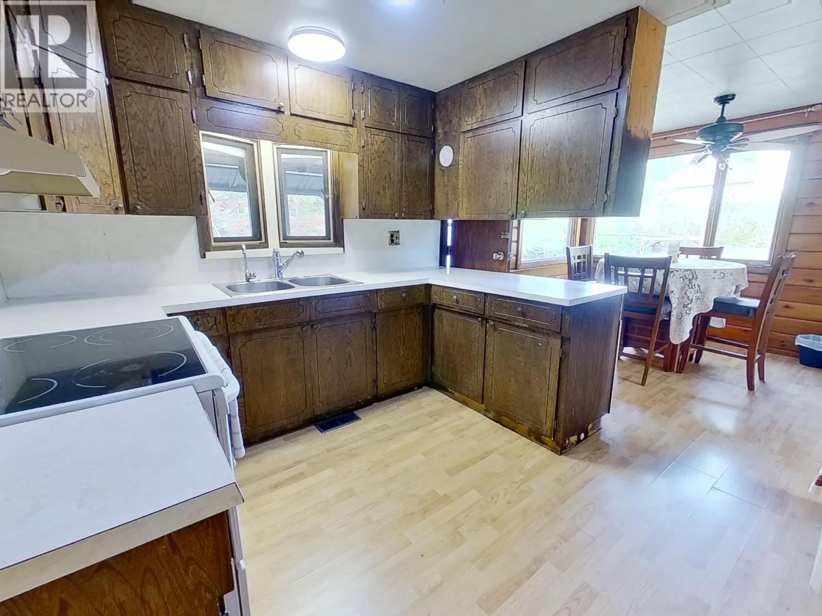 1817 MARBLE STREET