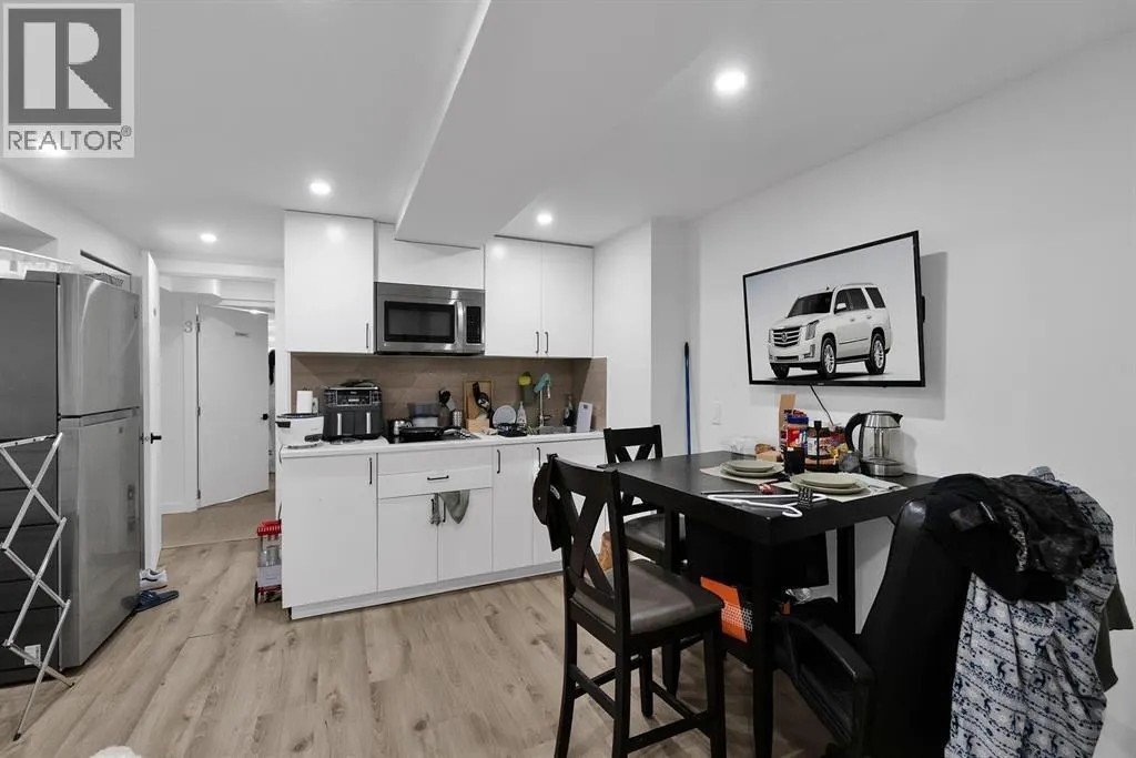 1921 FULTON AVENUE