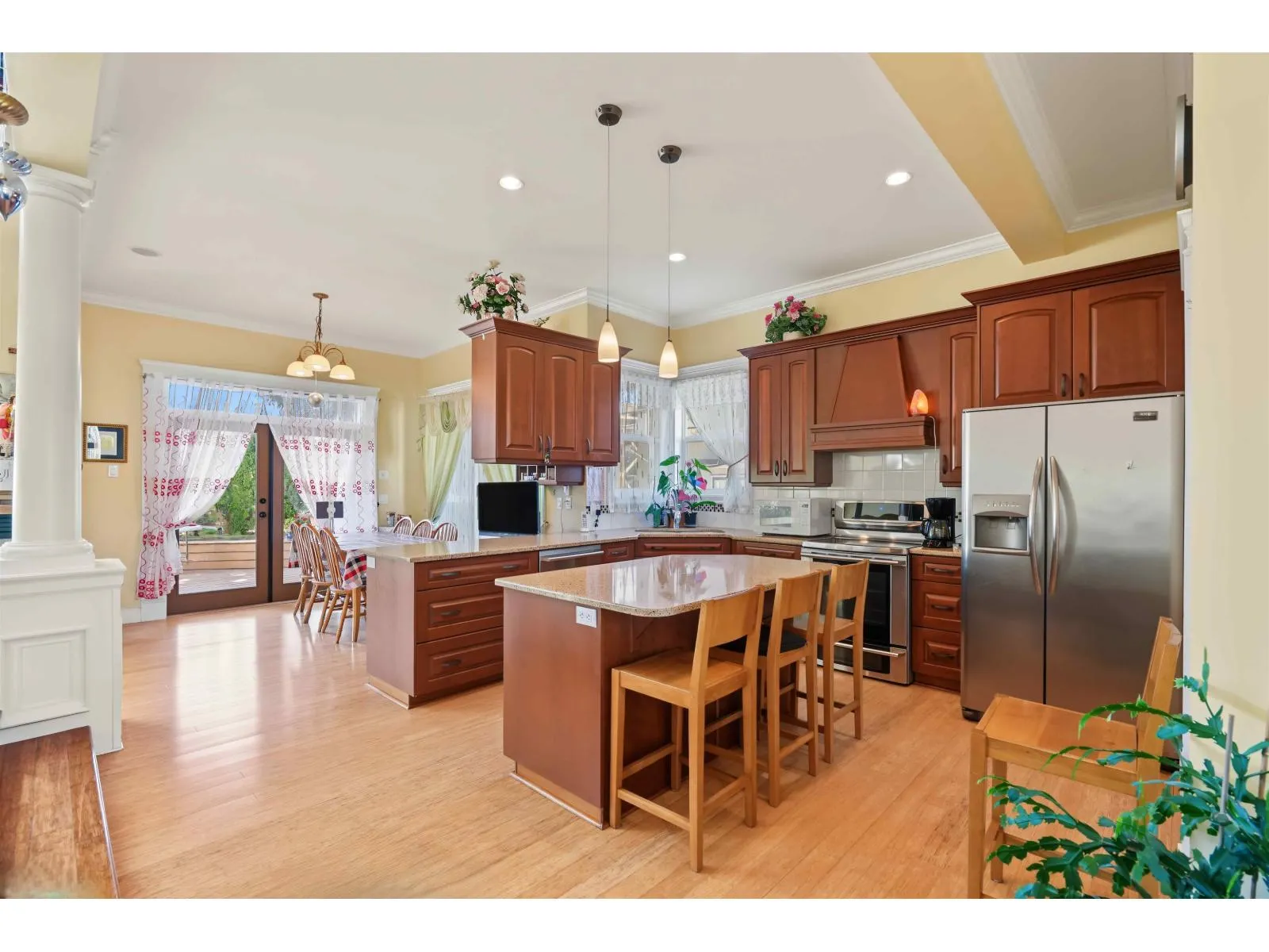 9168 DELVIEW LANE
