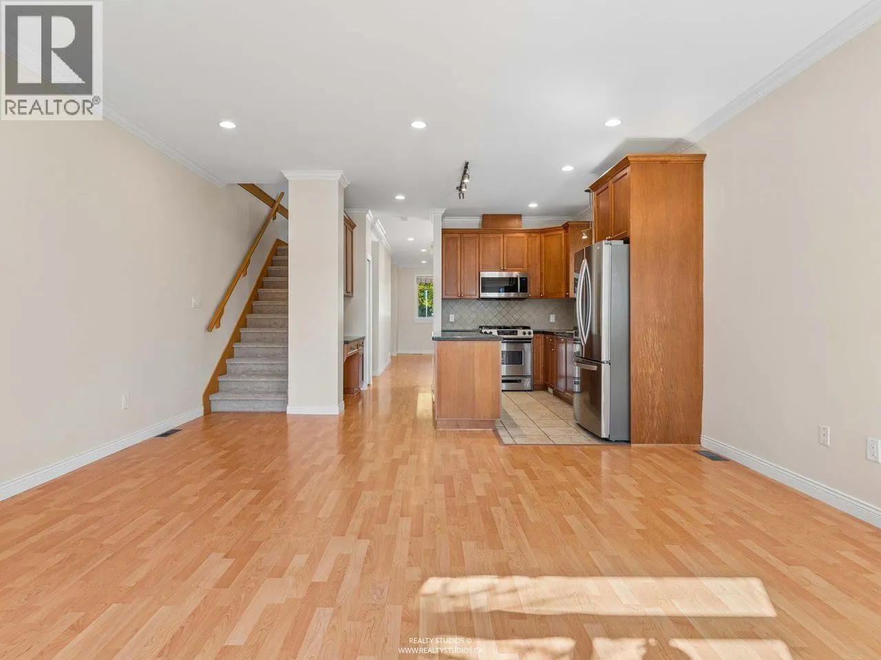 247 E 19TH STREET