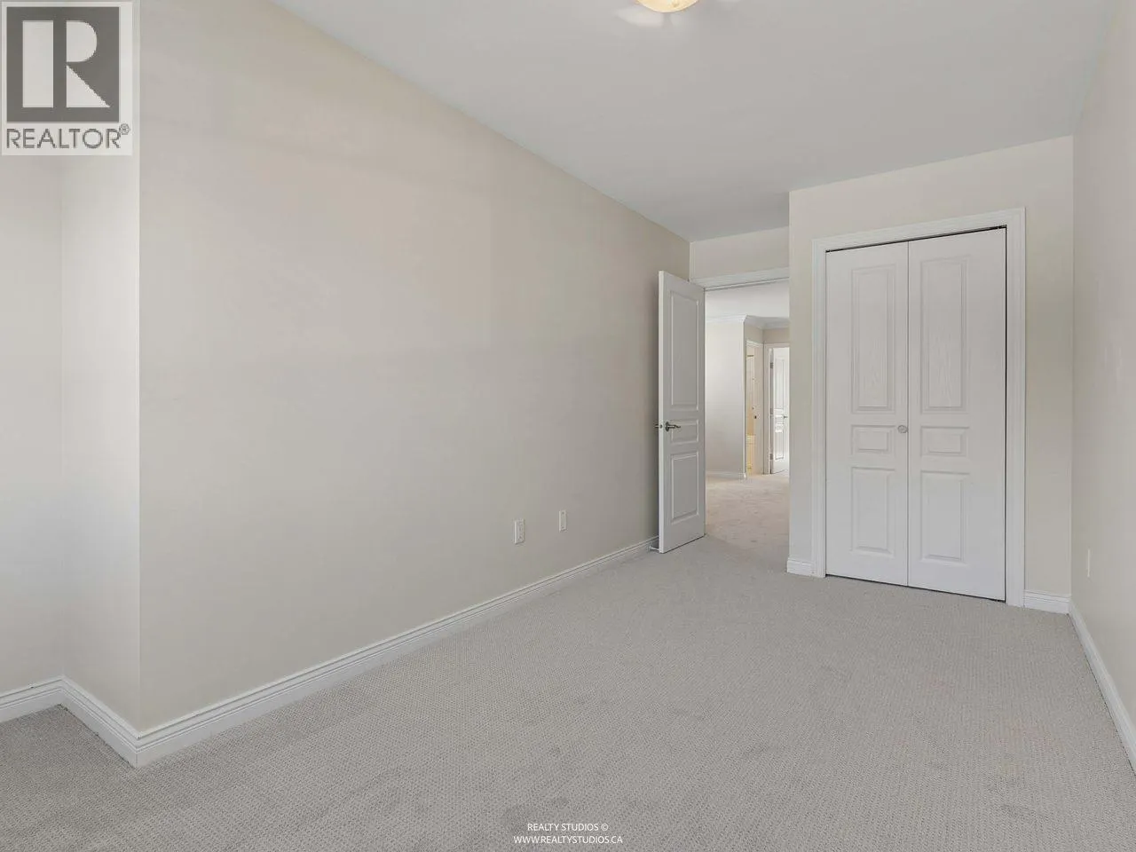 247 E 19TH STREET