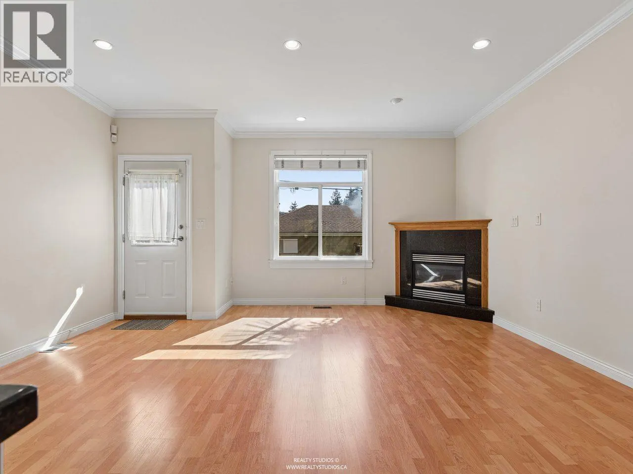 247 E 19TH STREET