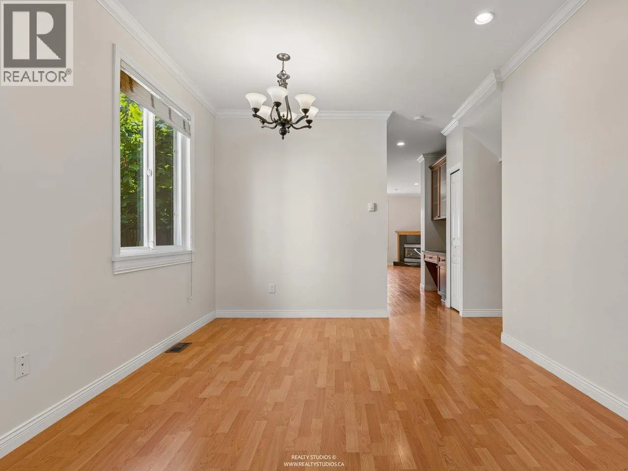 247 E 19TH STREET