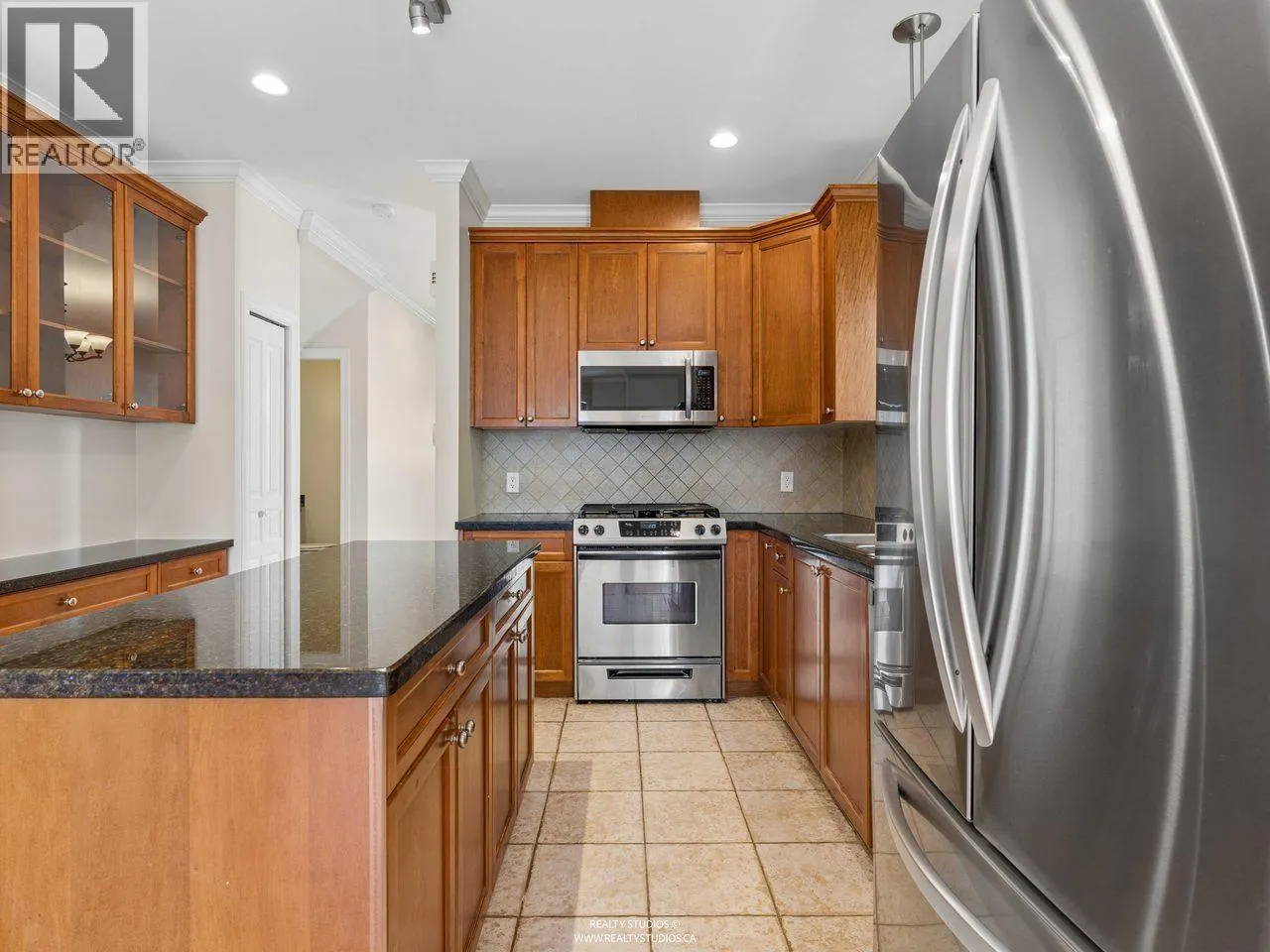 247 E 19TH STREET
