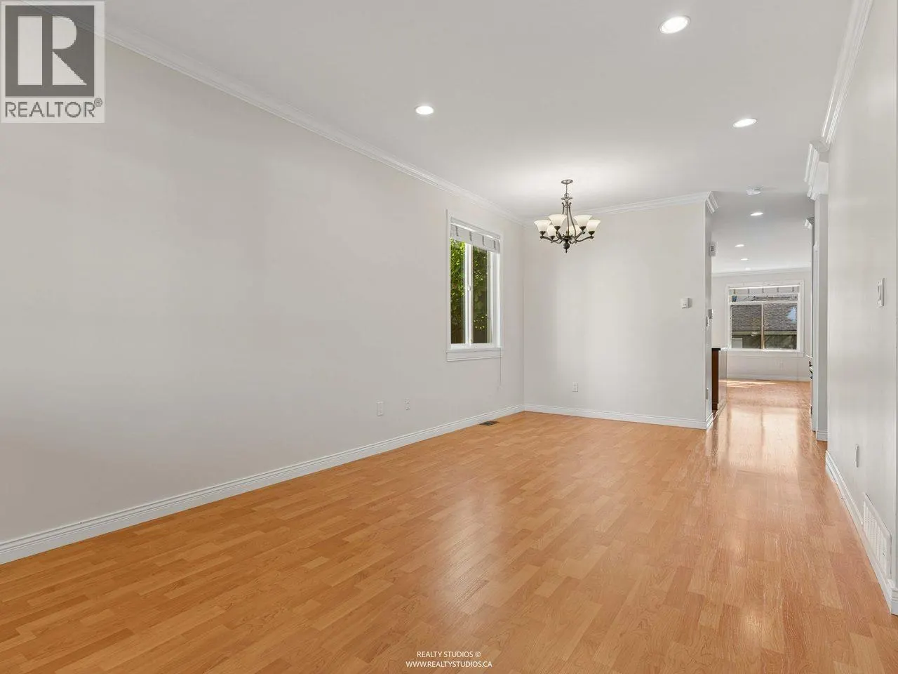 247 E 19TH STREET