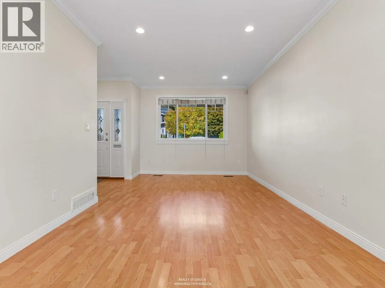 247 E 19TH STREET