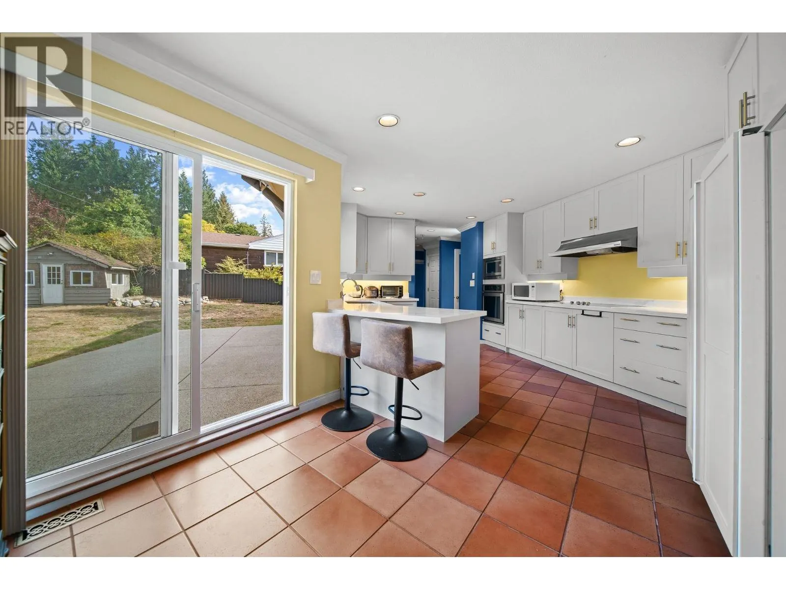 535 STEVENS DRIVE