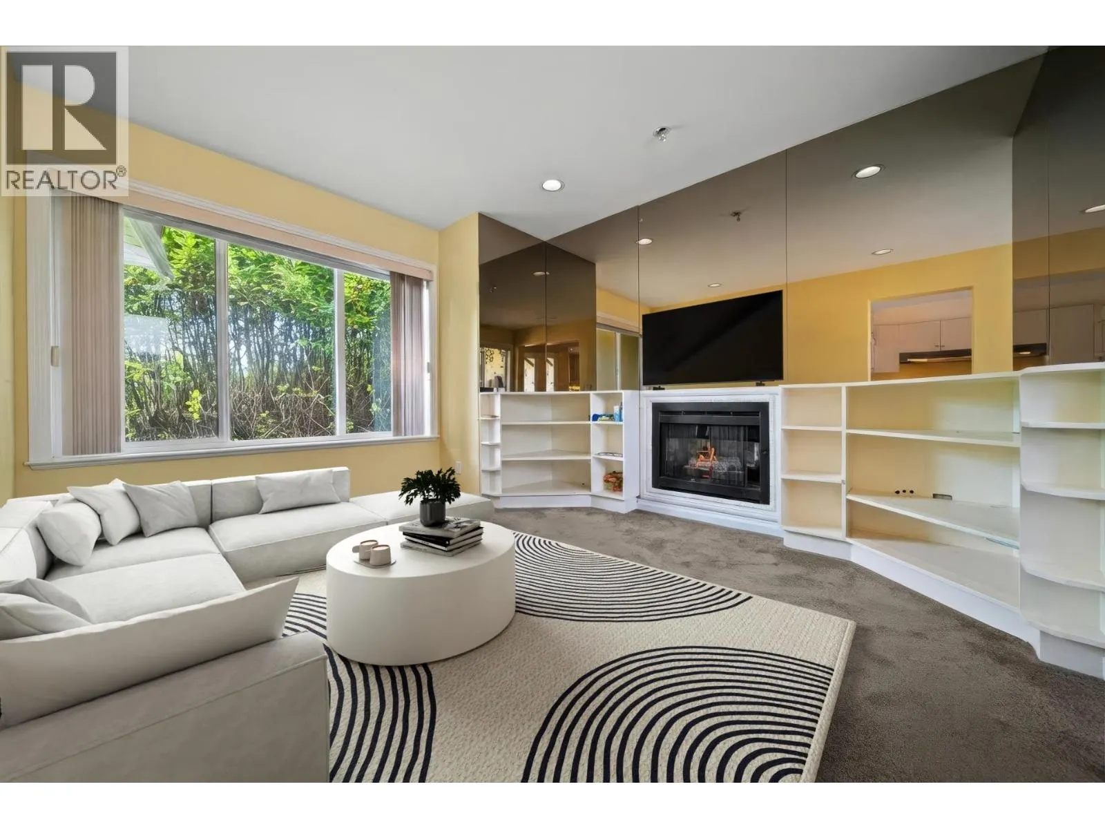 535 STEVENS DRIVE