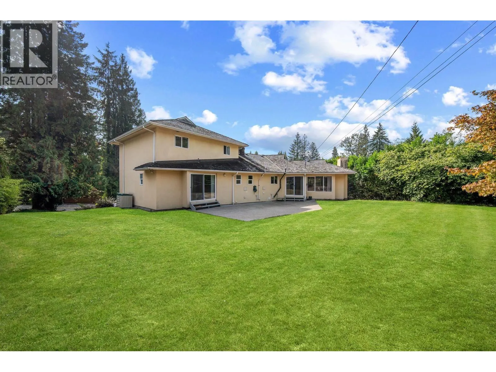 535 STEVENS DRIVE