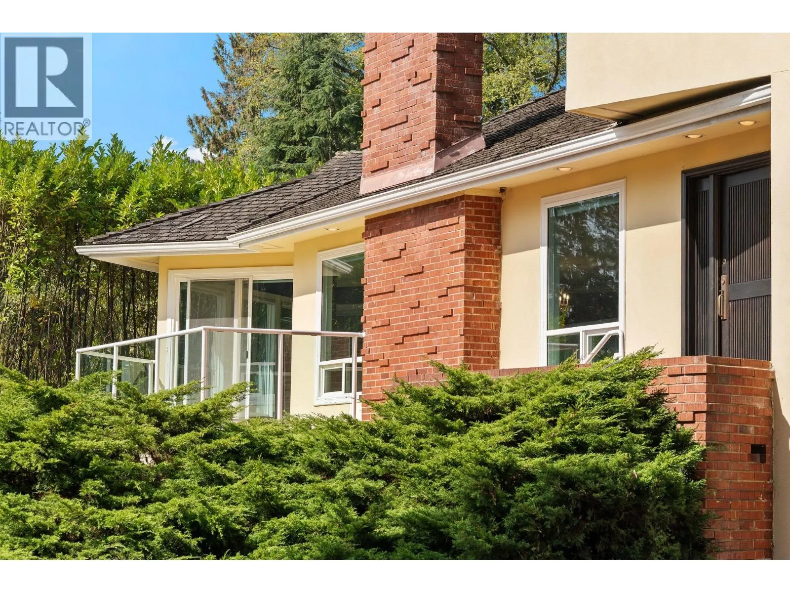 535 STEVENS DRIVE