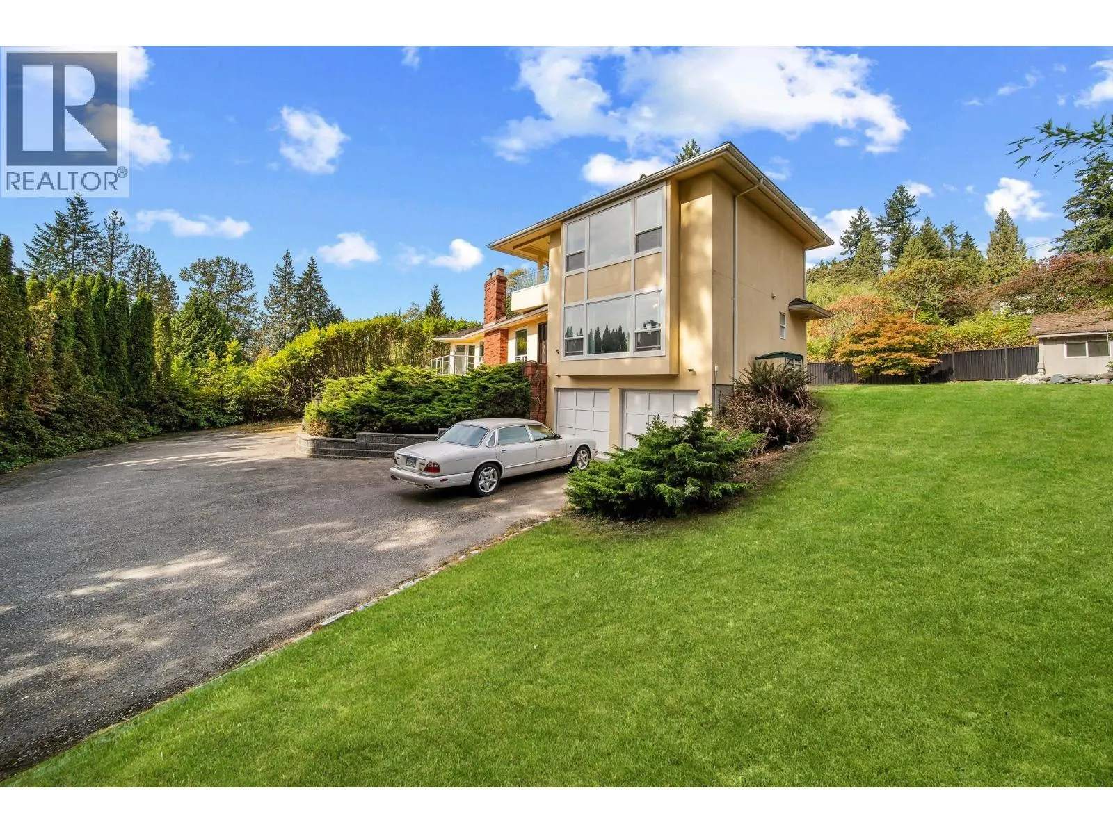 535 STEVENS DRIVE