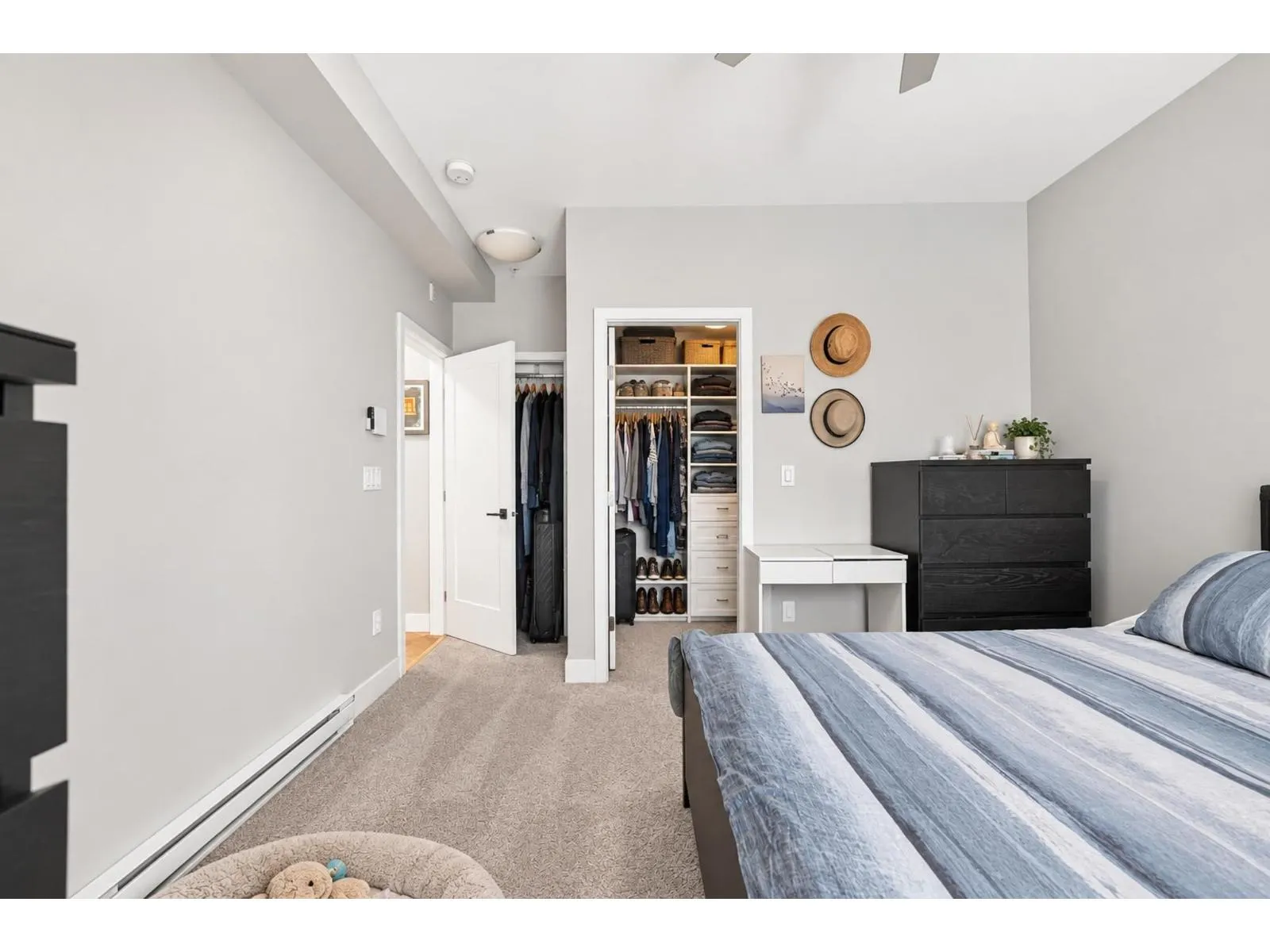 517 9015 120 STREET