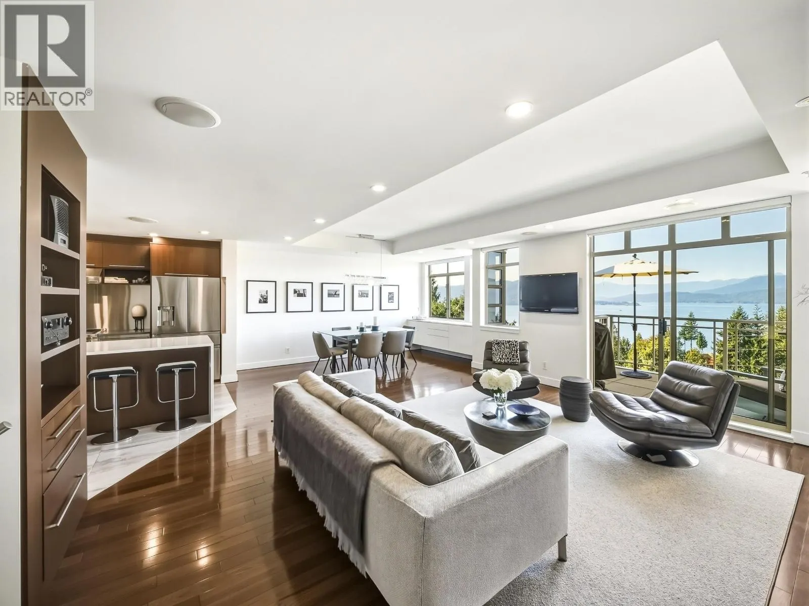 8547 SEASCAPE COURT
