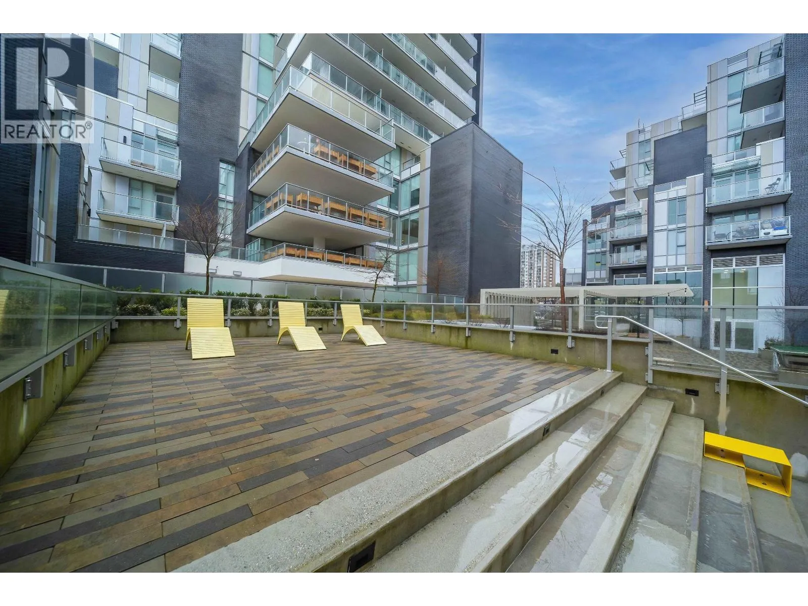 1803 7418 PAULSON STREET