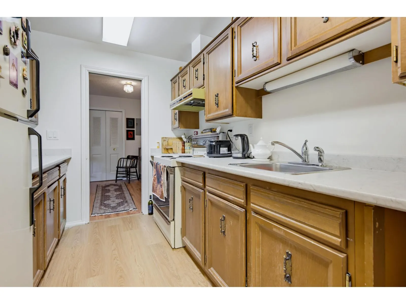 313 1437 FOSTER STREET