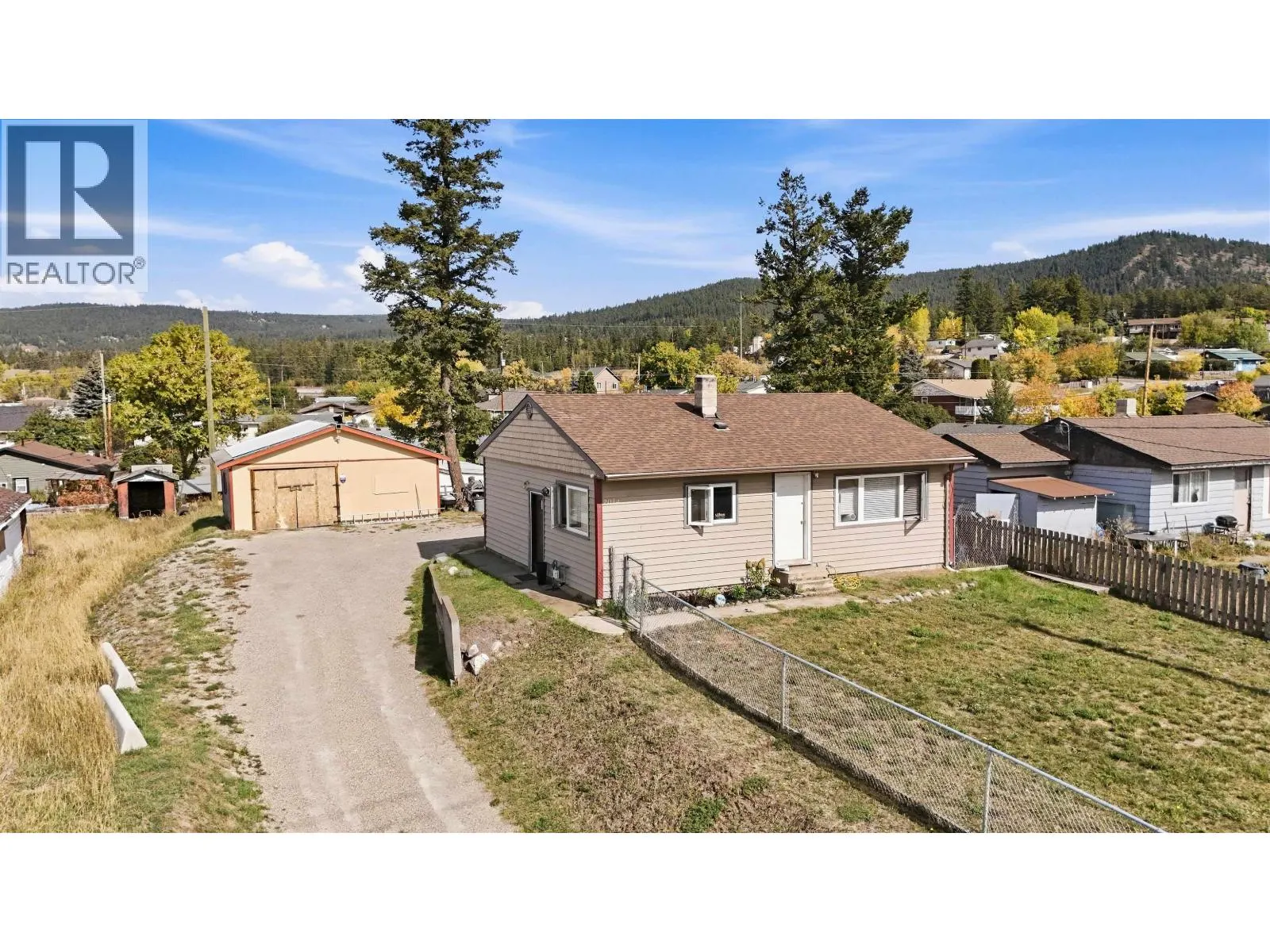 2014 N MACKENZIE AVENUE