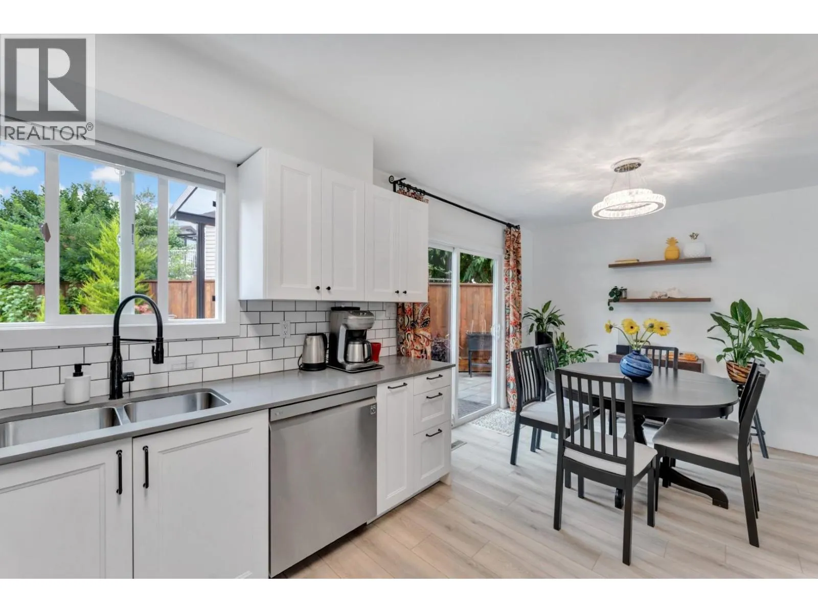 1401 APEL DRIVE