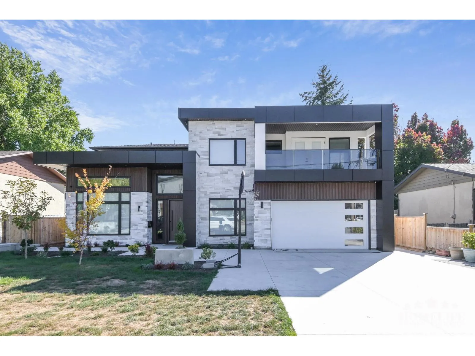 Basement 11024 78 AVENUE