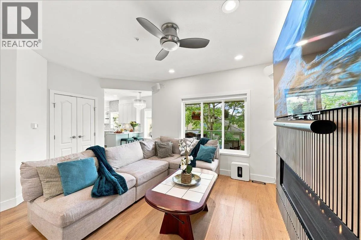 14 915 FORT FRASER RISE