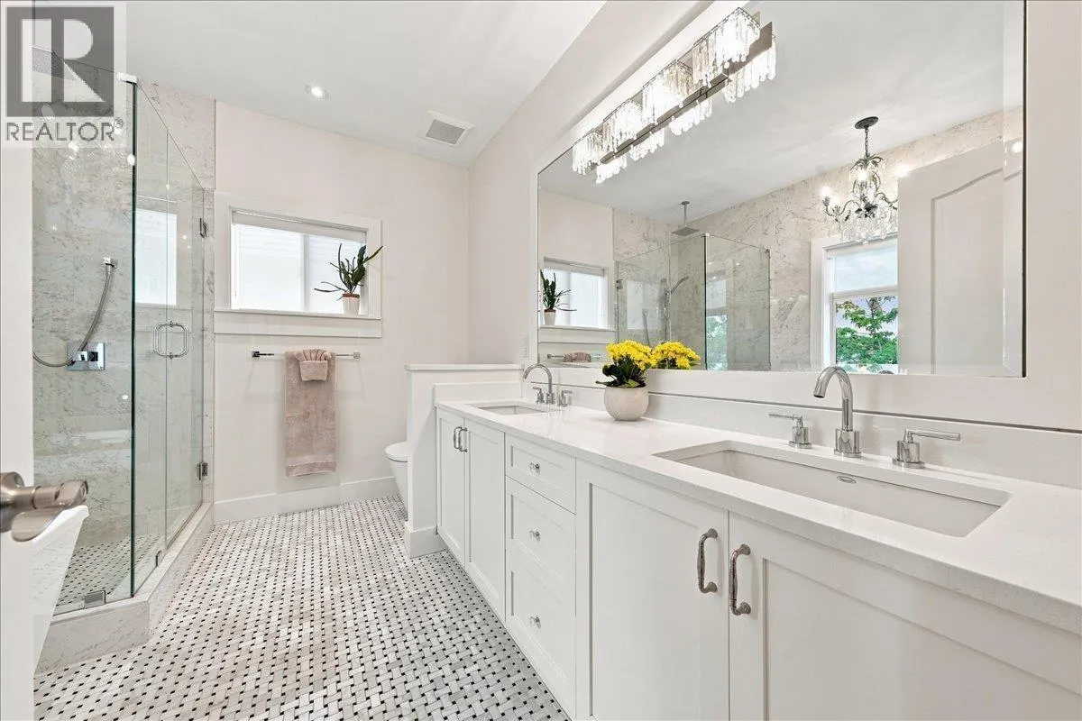 14 915 FORT FRASER RISE
