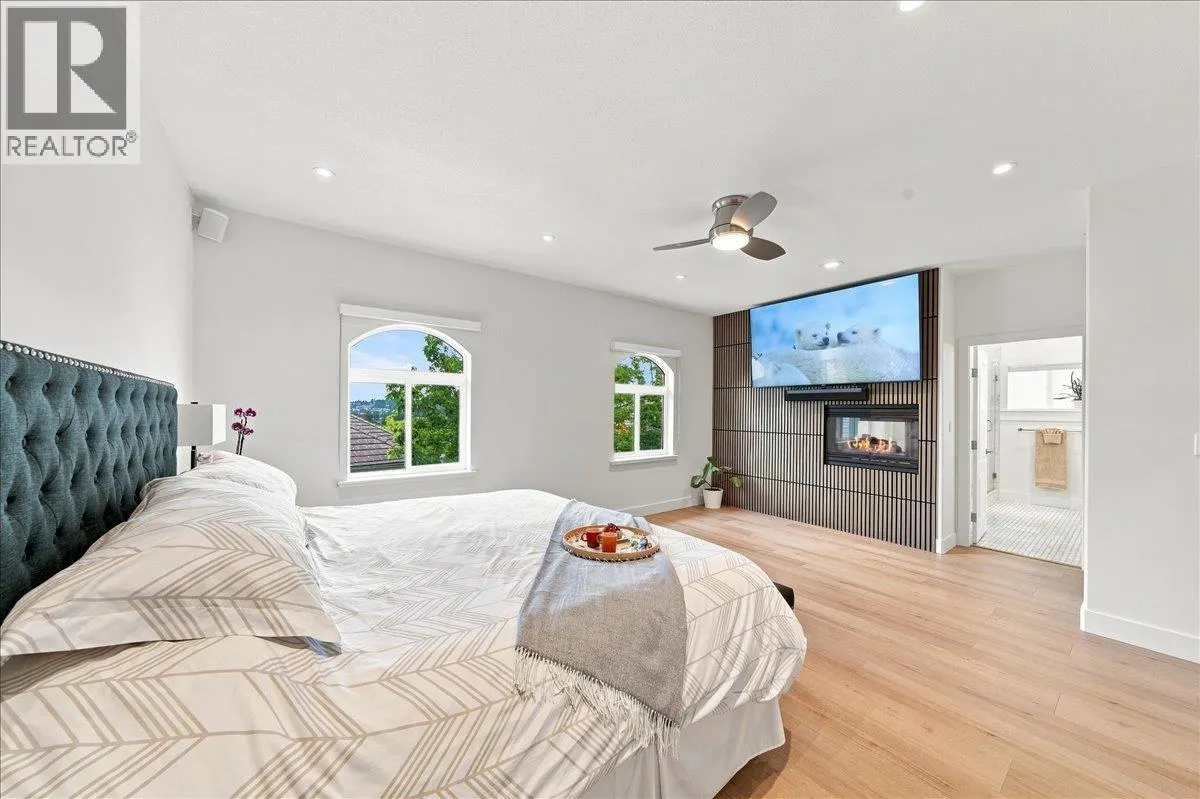 14 915 FORT FRASER RISE
