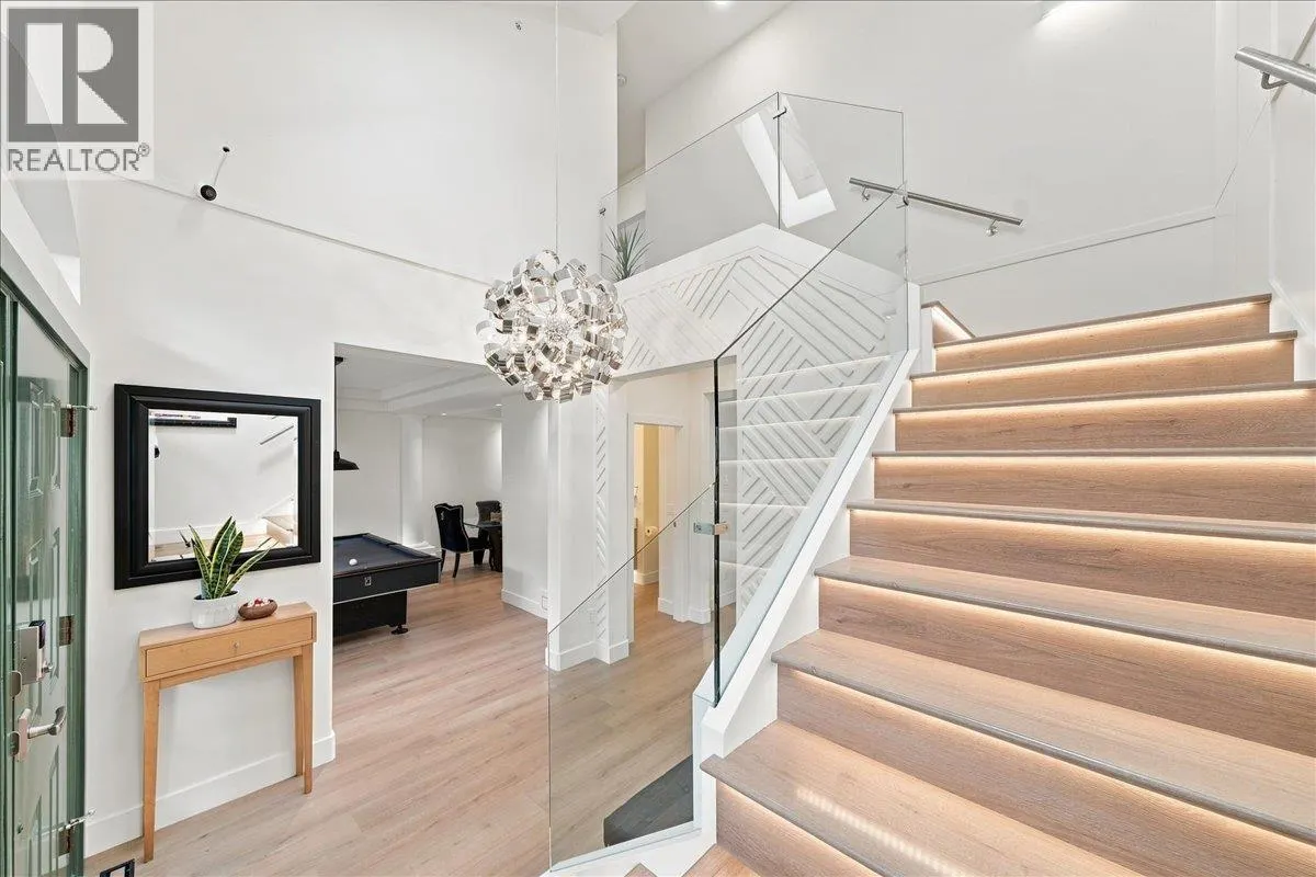 14 915 FORT FRASER RISE