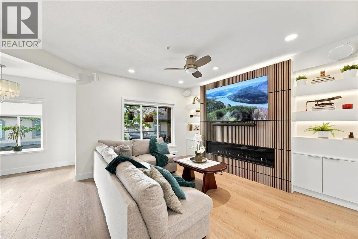 14 915 FORT FRASER RISE