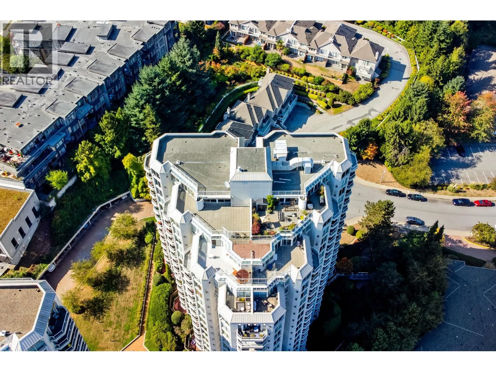 1801 71 JAMIESON COURT