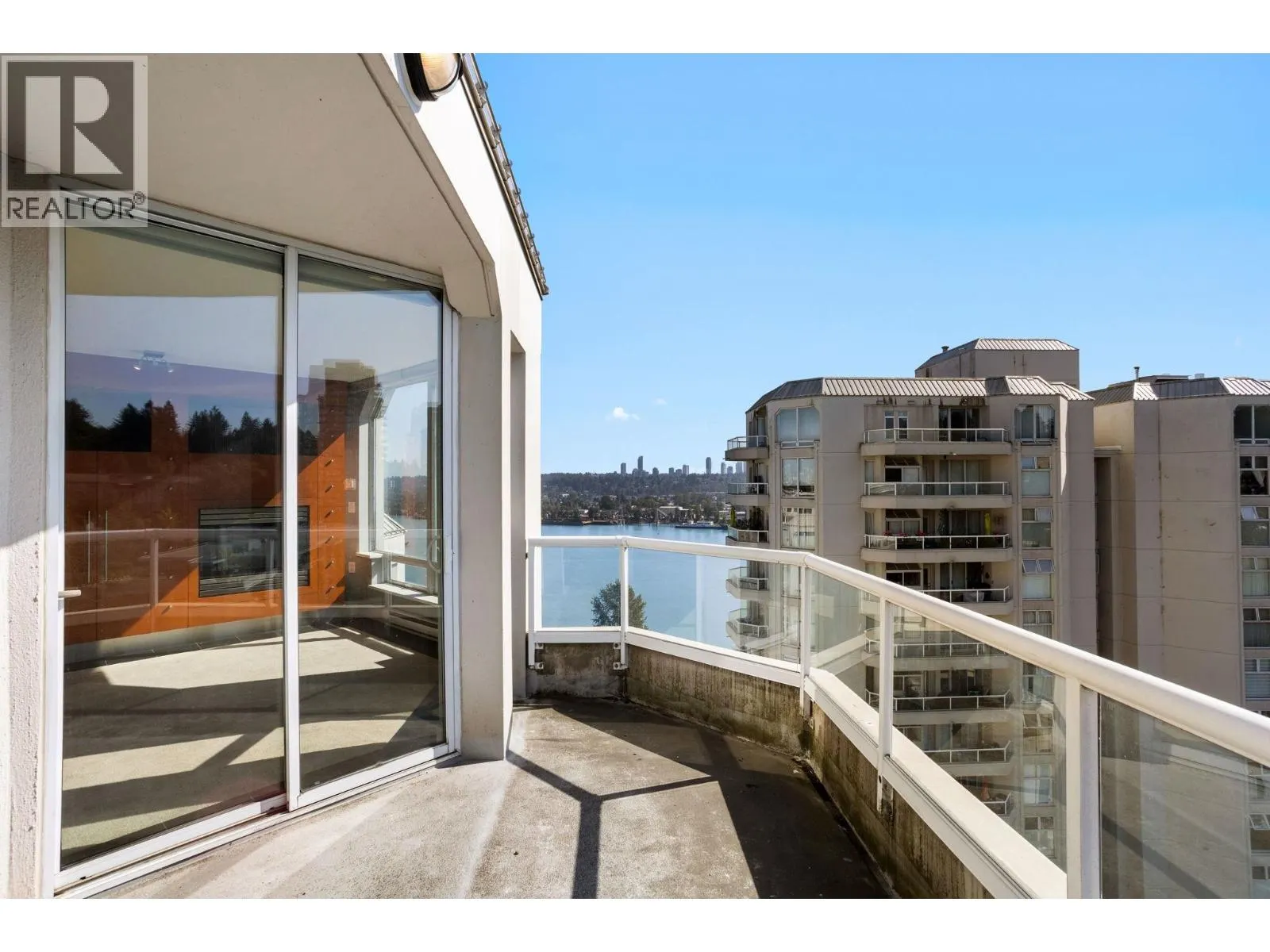 1801 71 JAMIESON COURT