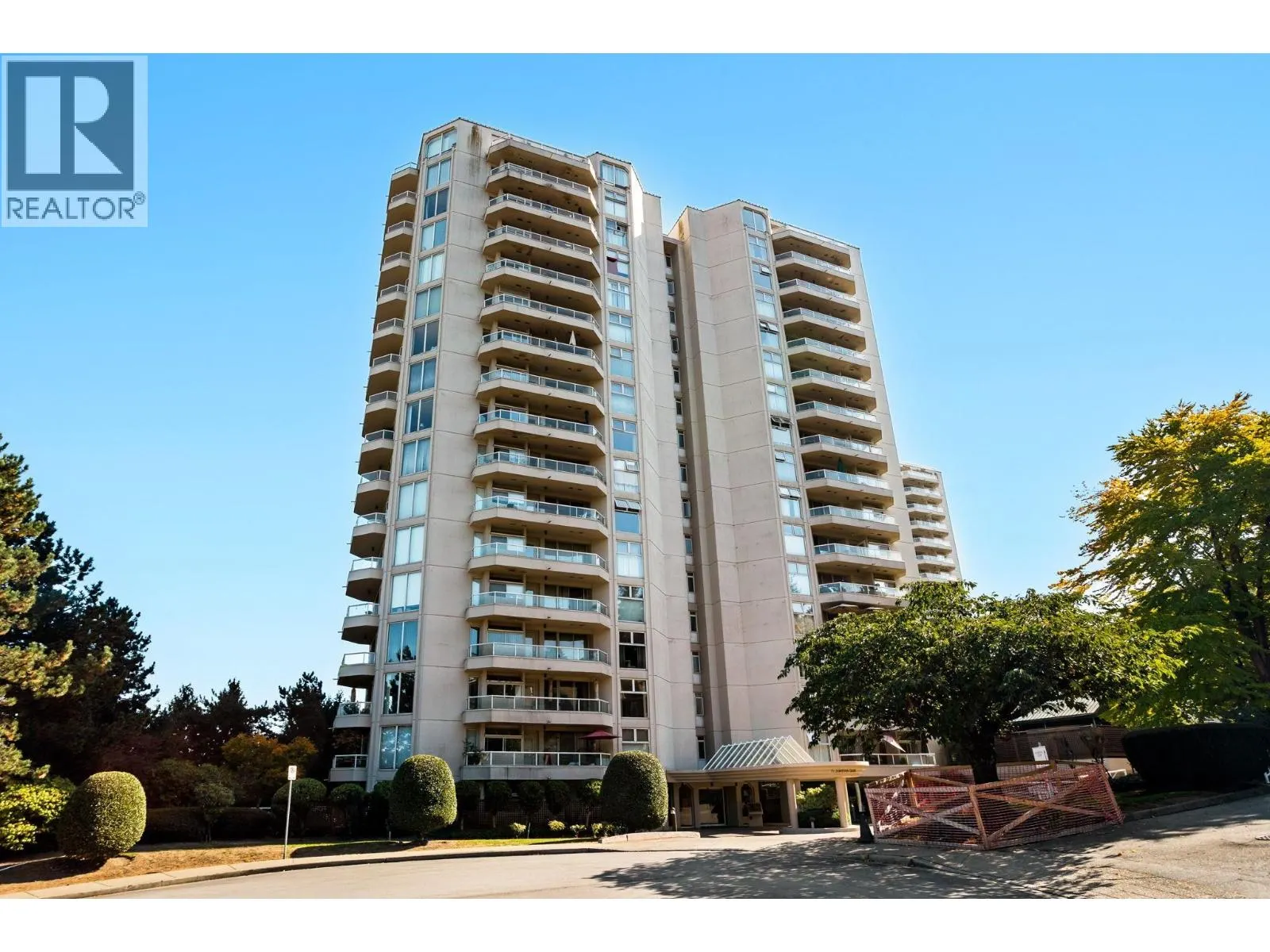 1801 71 JAMIESON COURT