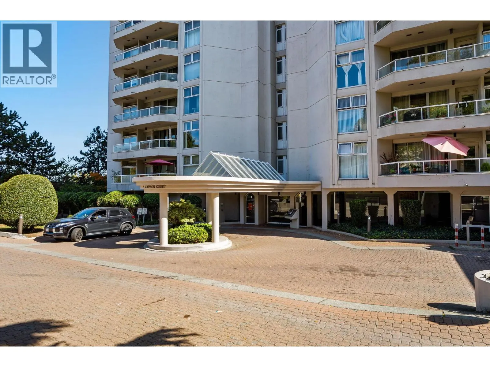 1801 71 JAMIESON COURT