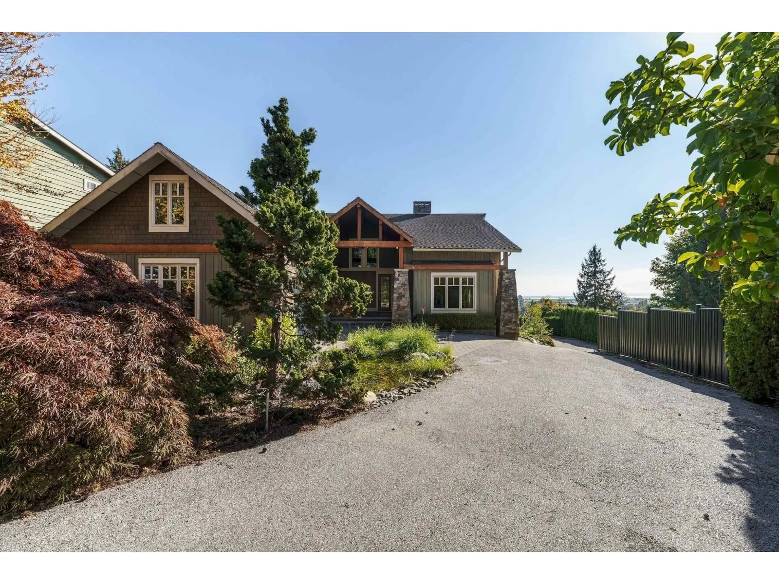 5575 FAIRLIGHT CRESCENT