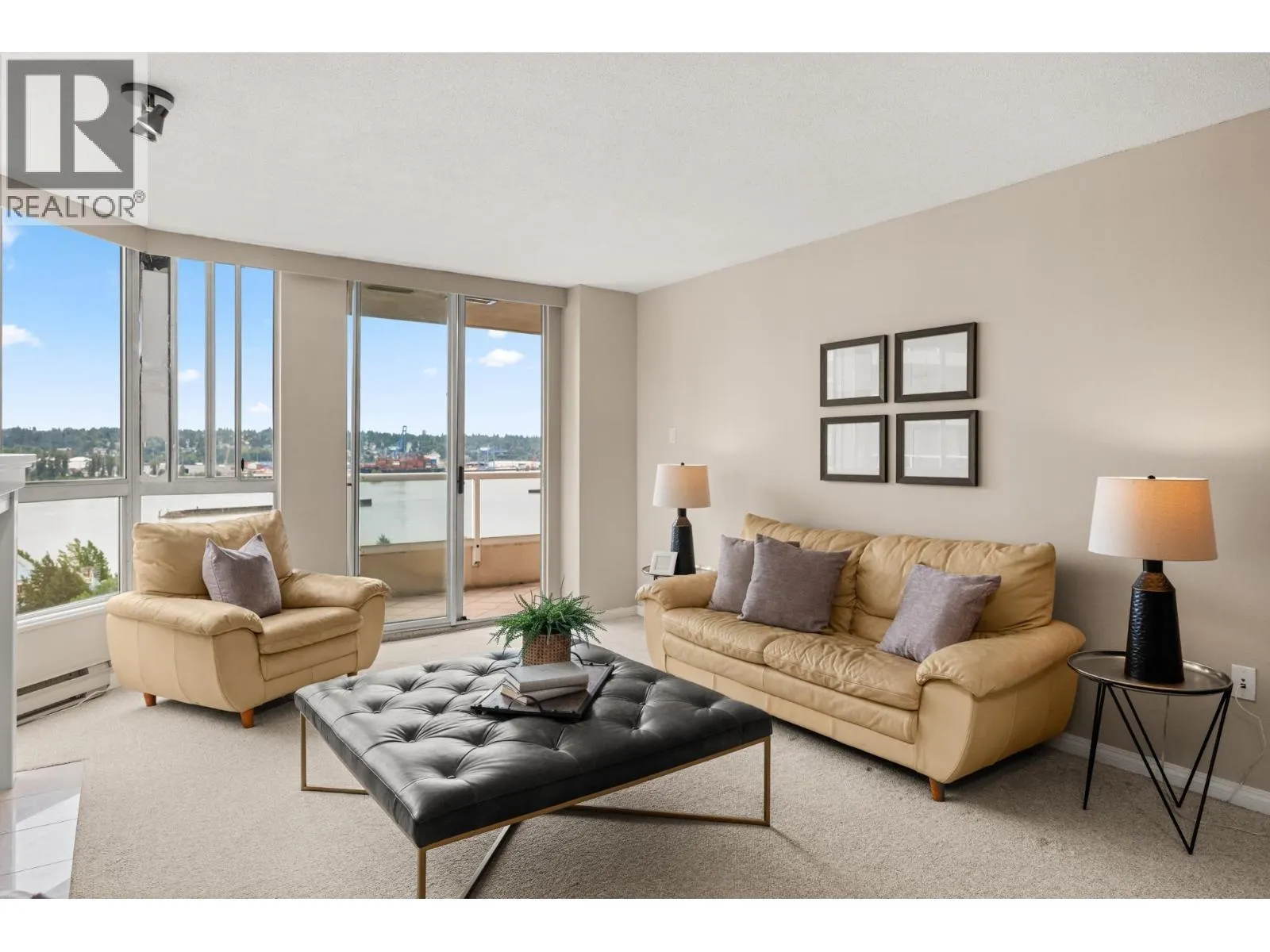 1505 1235 QUAYSIDE DRIVE