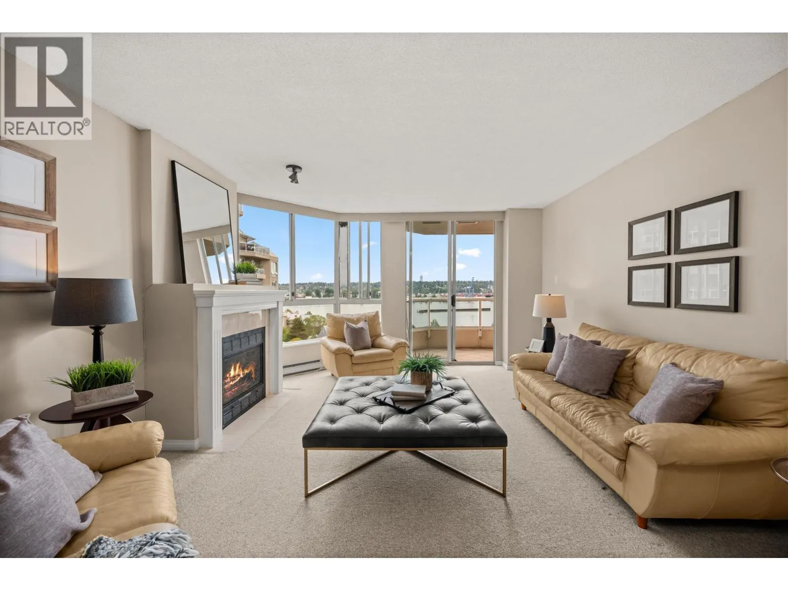 1505 1235 QUAYSIDE DRIVE
