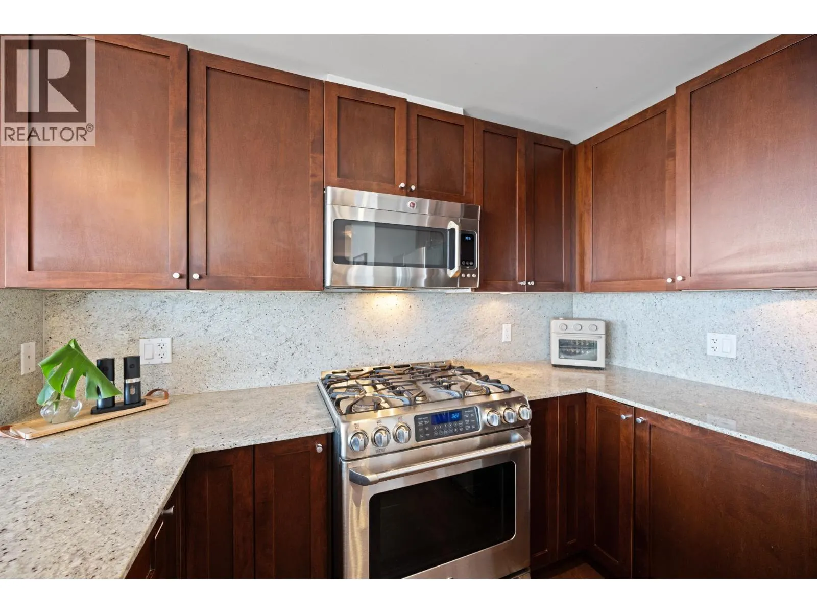 2603 280 ROSS DRIVE