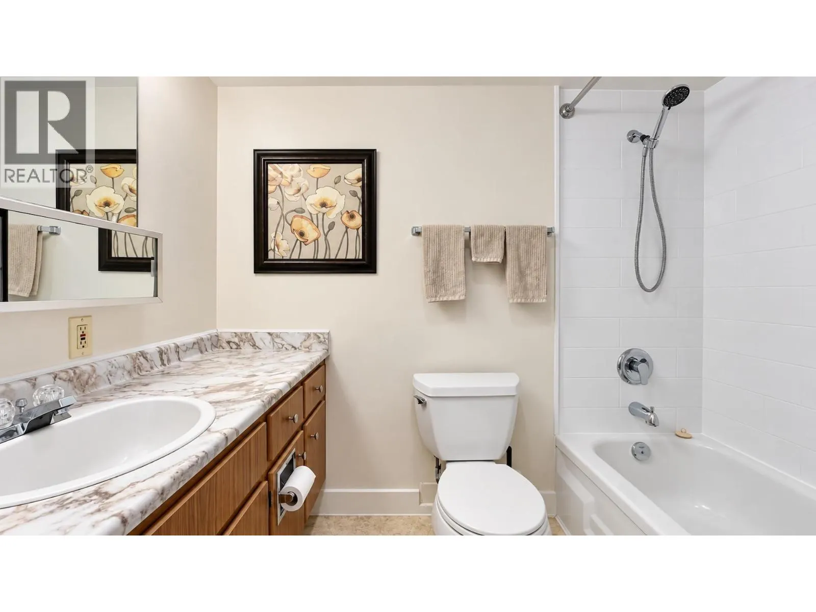1103 1330 HARWOOD STREET