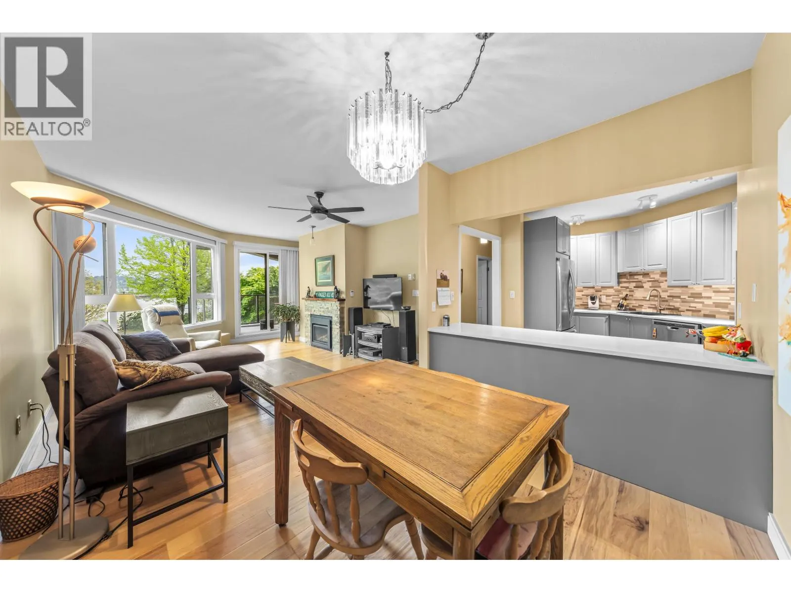 204 1150 QUAYSIDE DRIVE