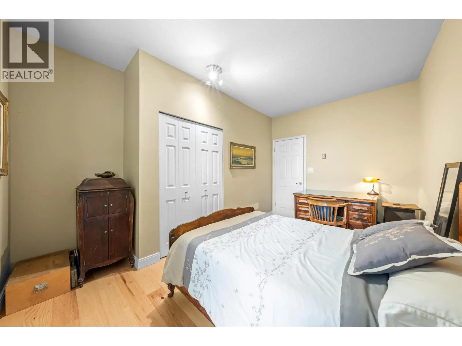 204 1150 QUAYSIDE DRIVE
