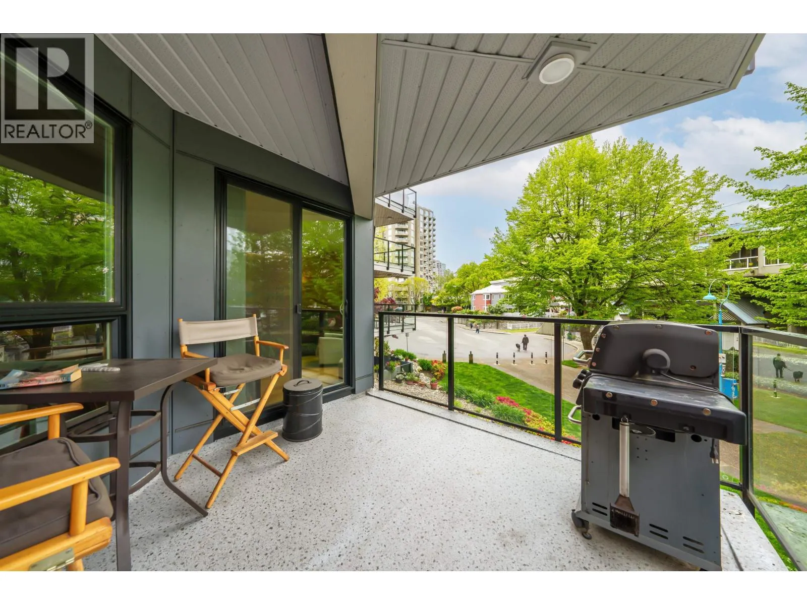204 1150 QUAYSIDE DRIVE