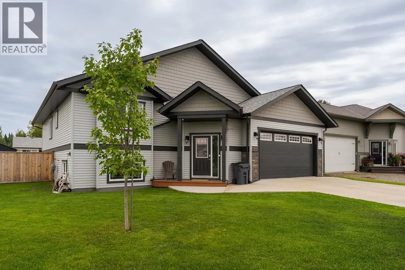 5355 WOODVALLEY DRIVE