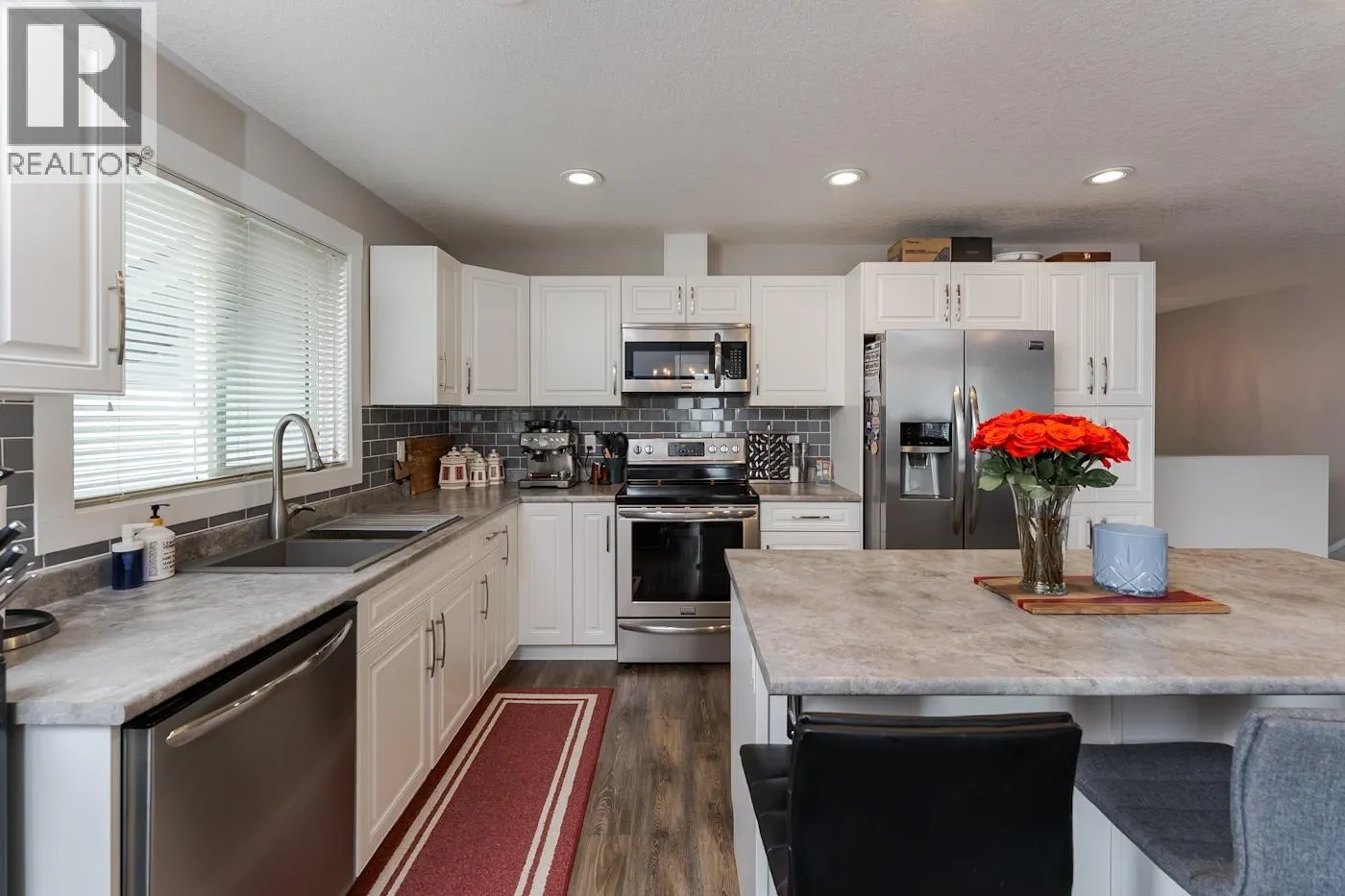 5355 WOODVALLEY DRIVE