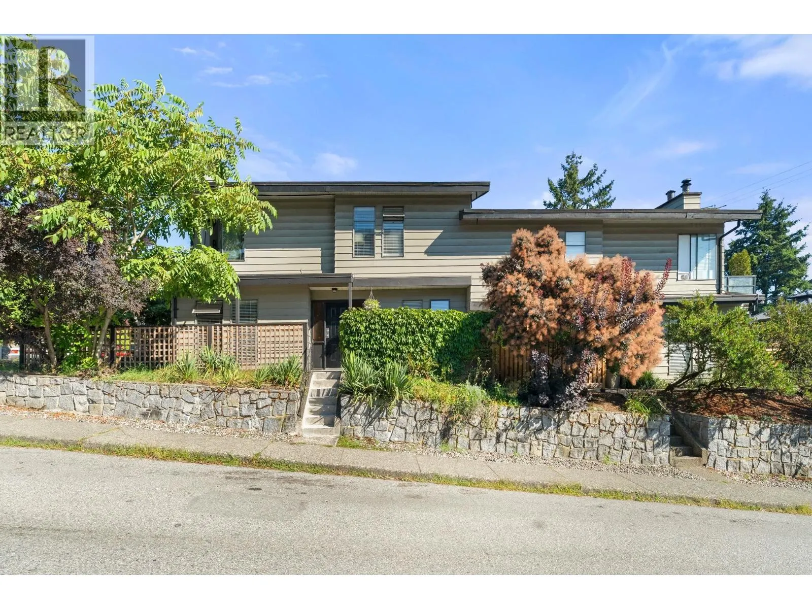 140-142 ST. PATRICKS AVENUE