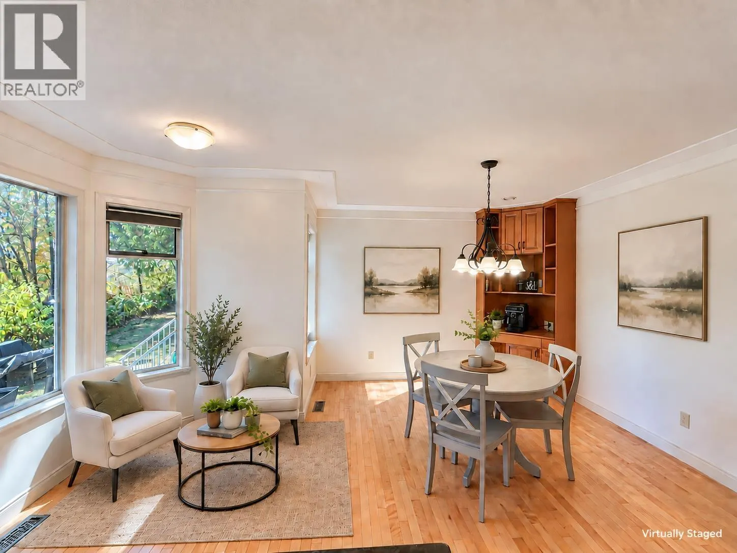 175 1140 CASTLE CRESCENT
