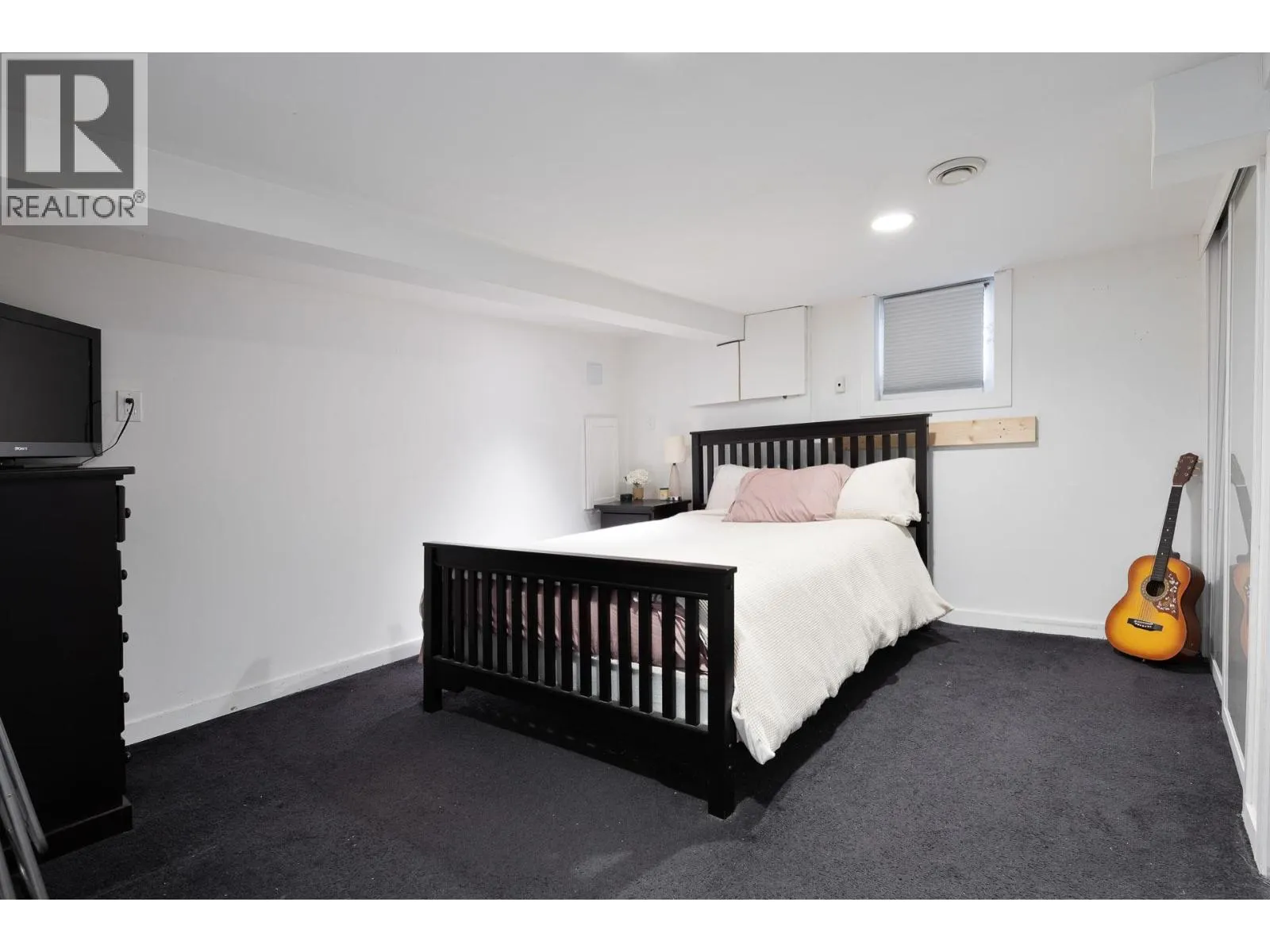 524 SECOND STREET